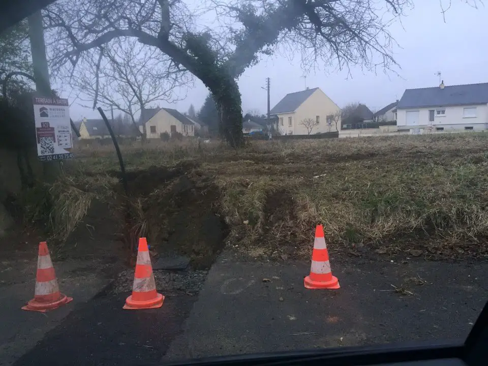 Vente terrain à bâtir 1 900 m2