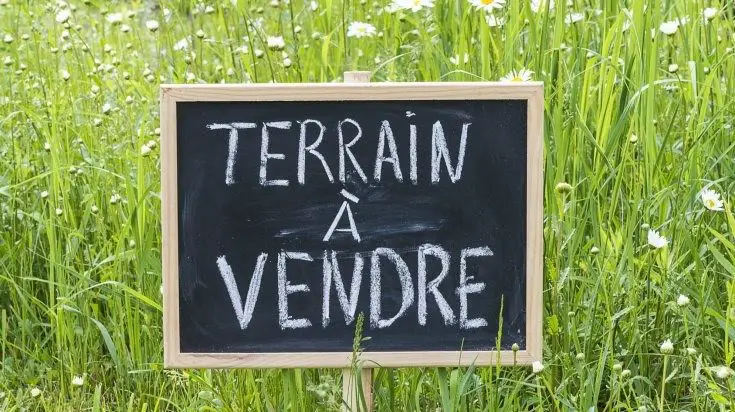 Vente terrain à bâtir 400 m2