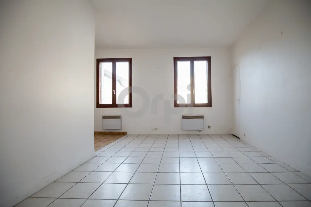 Location studio 26,98 m2