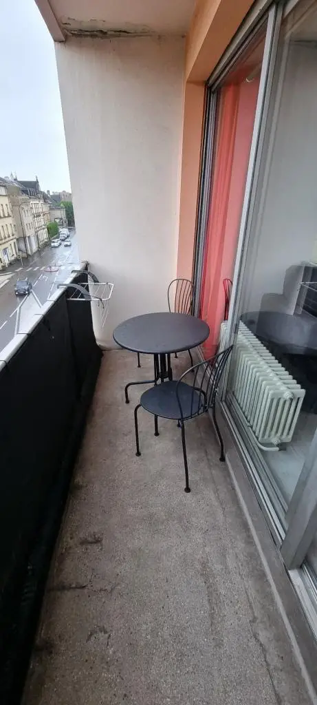 Location studio meublé 26 m2