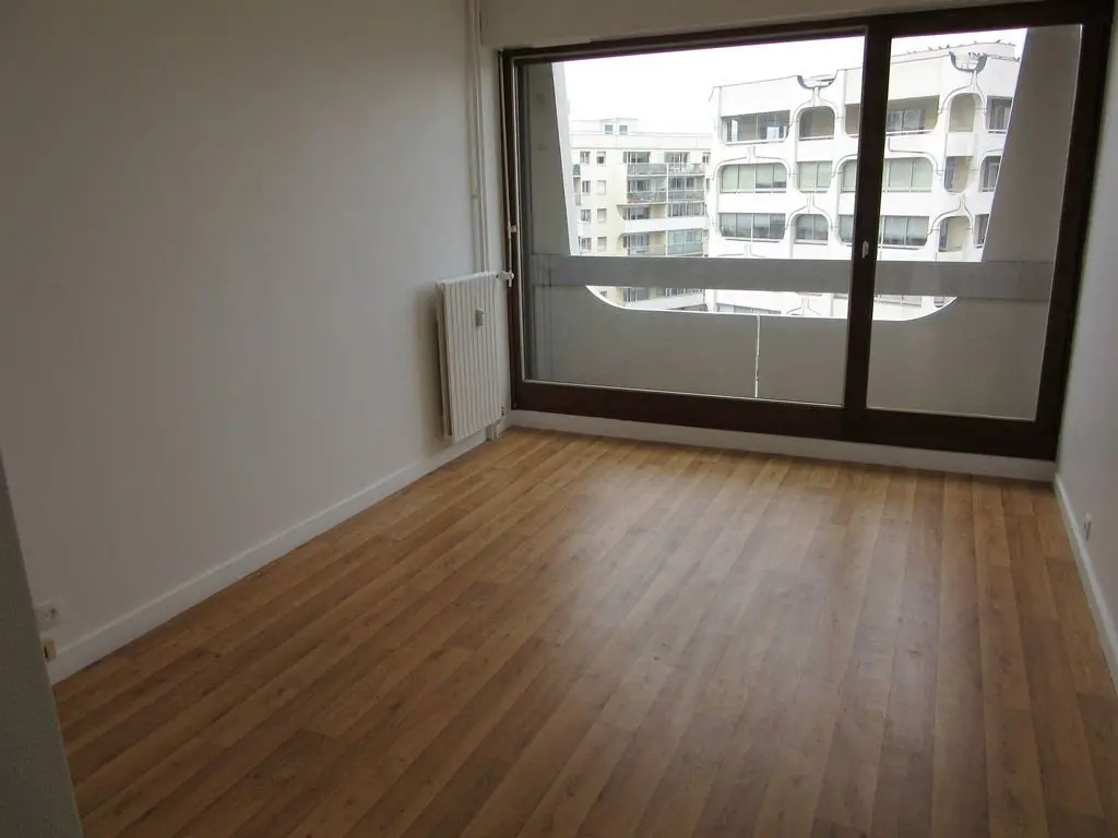 Location appartement 4 pièces 76,43 m2