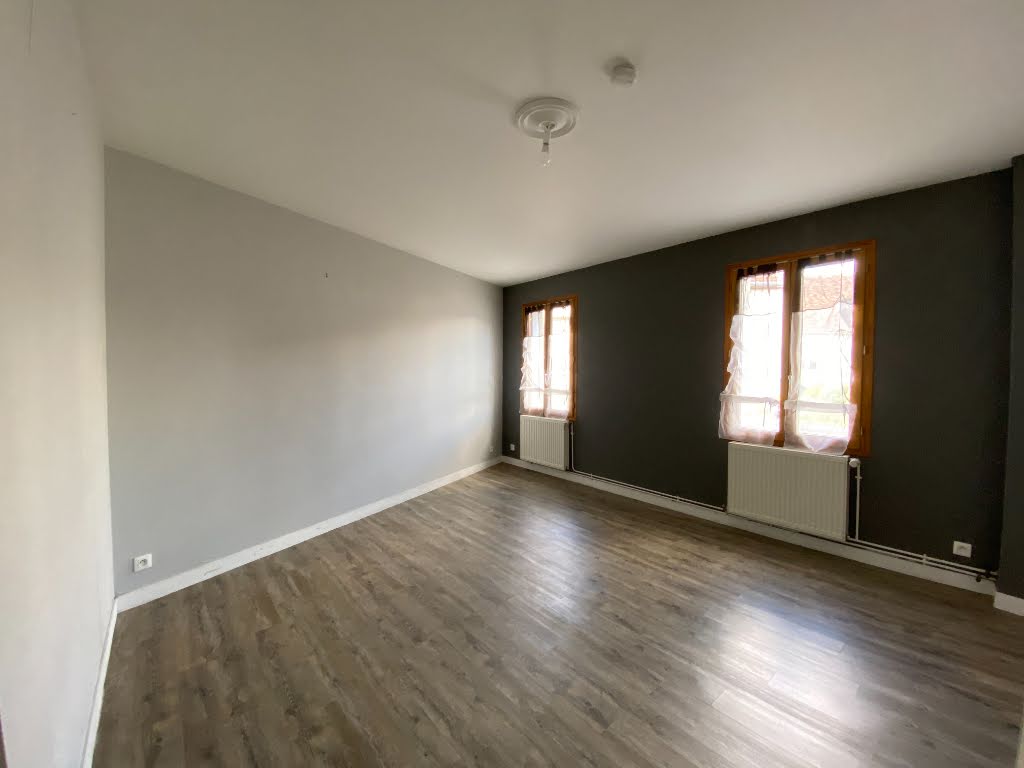 Location maison 3 pièces 83 m2