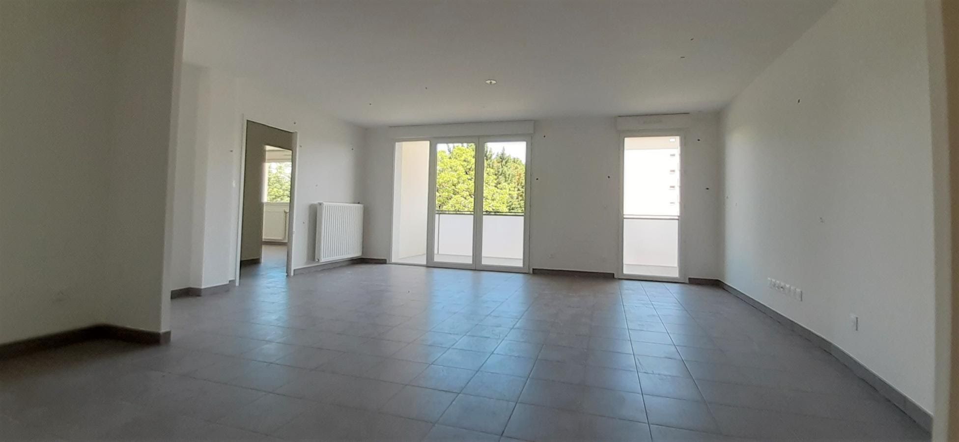 Location appartement 4 pièces 85 m2