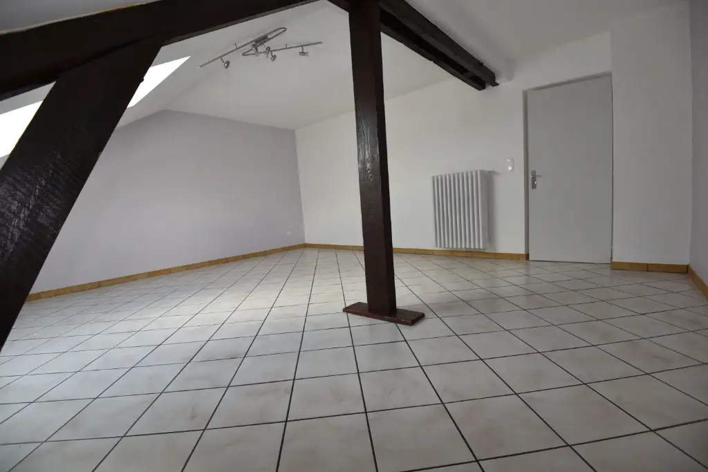 Location appartement 3 pièces 74,74 m2