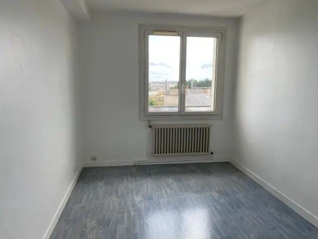 Location appartement 4 pièces 73,32 m2