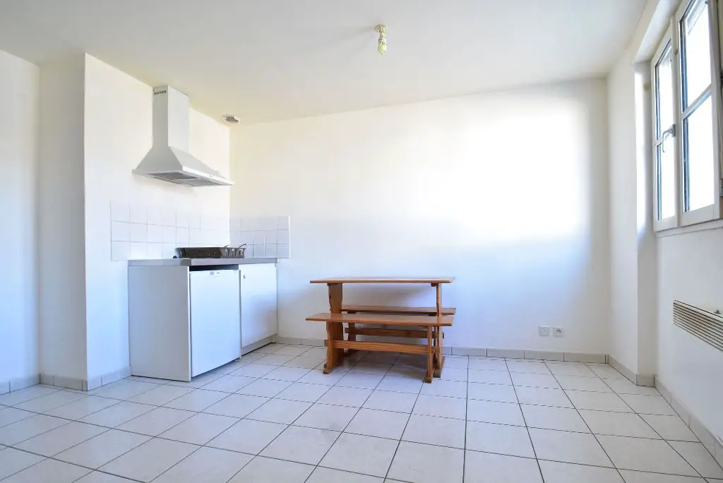 Location appartement meublé 2 pièces 33 m2