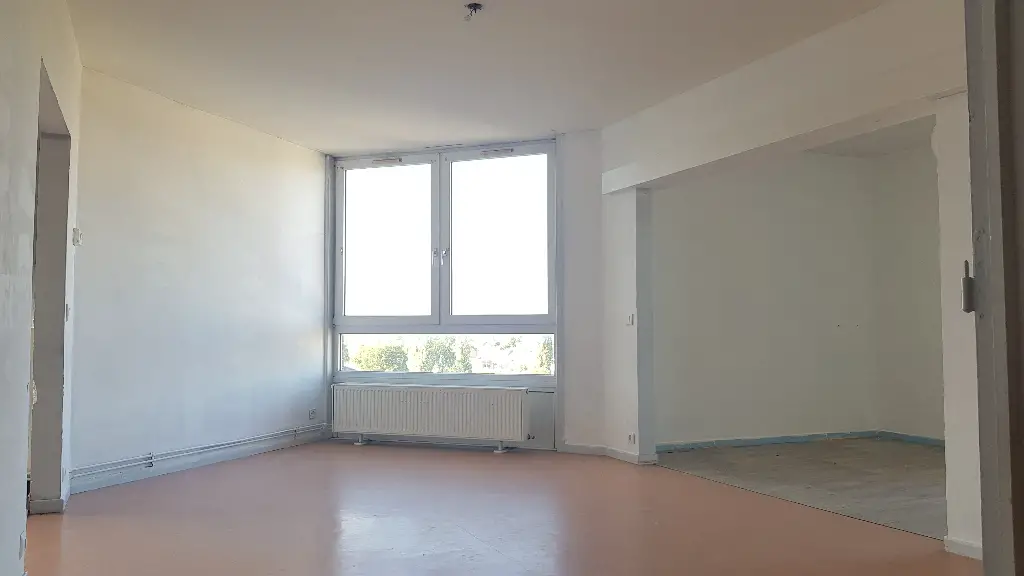 Location appartement 4 pièces 83,32 m2