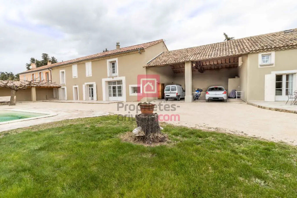 Vente villa 5 pièces 400 m2