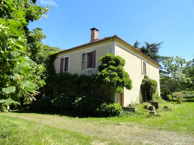 Vente maison 6 pièces 215 m2