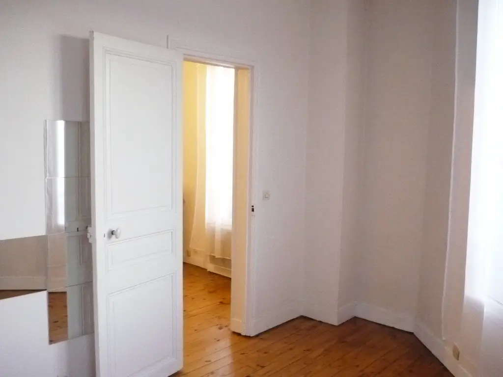 Location appartement 2 pièces 26,37 m2