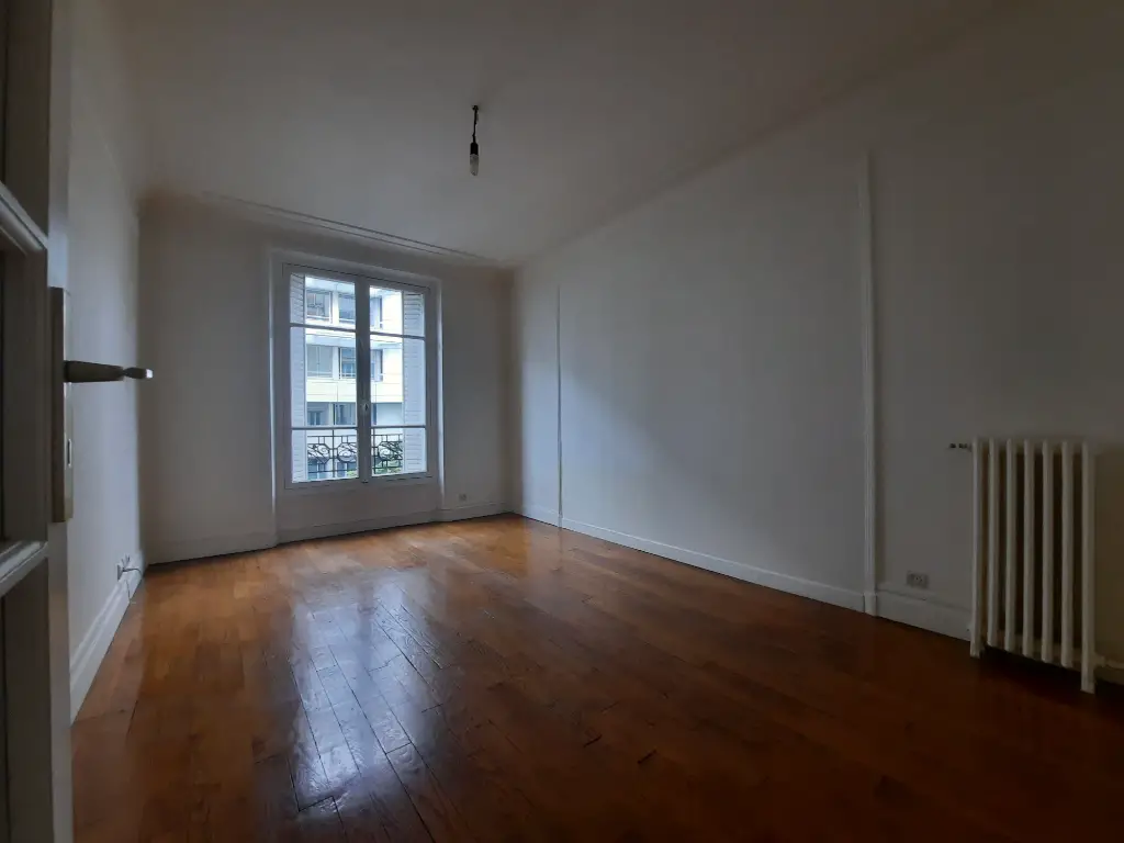Location appartement 3 pièces 62,48 m2