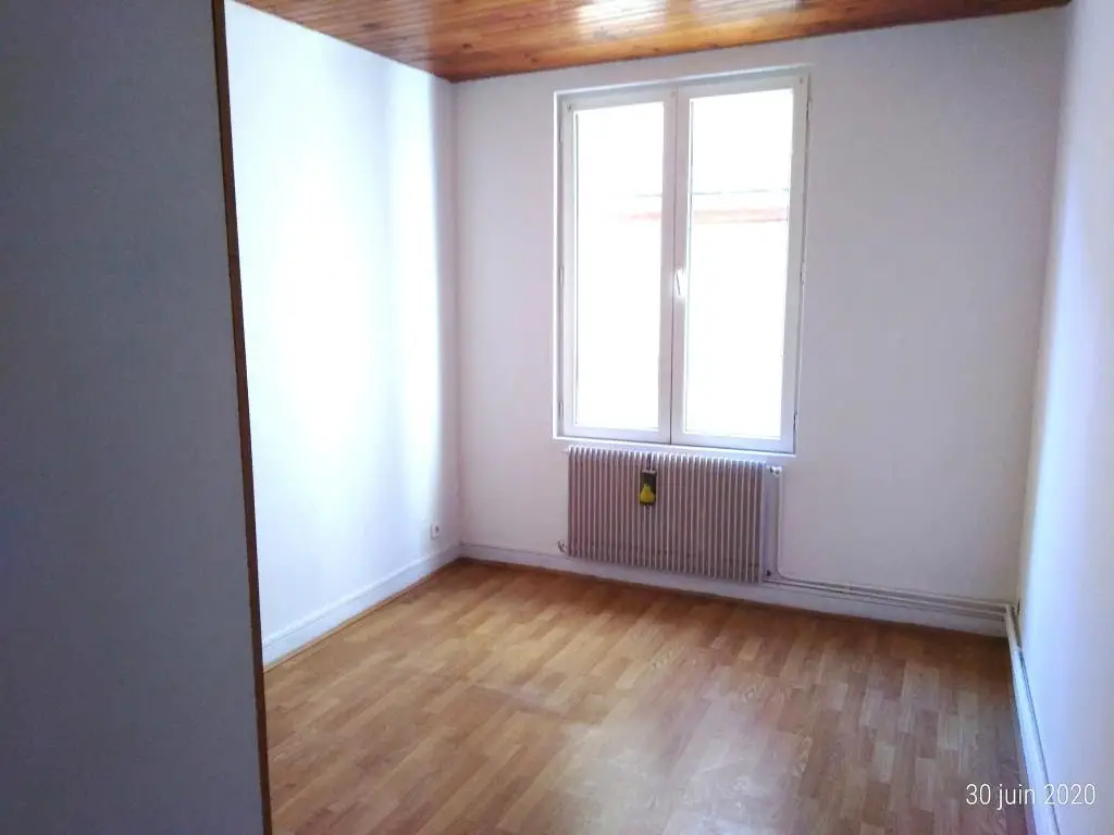 Location appartement 3 pièces 75 m2