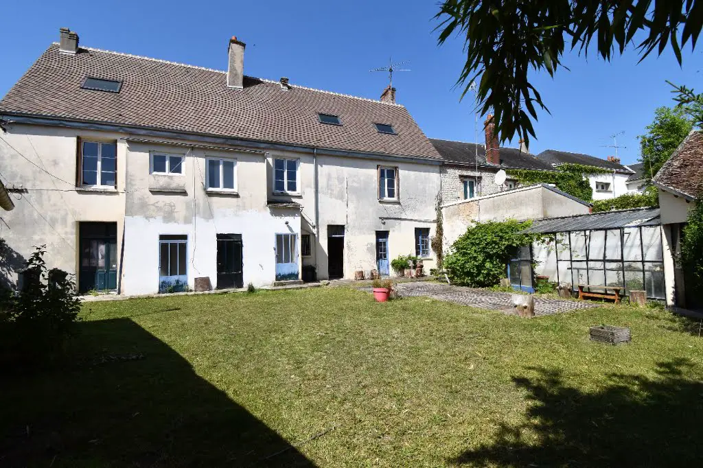 Vente maison 12 pièces 311 m2