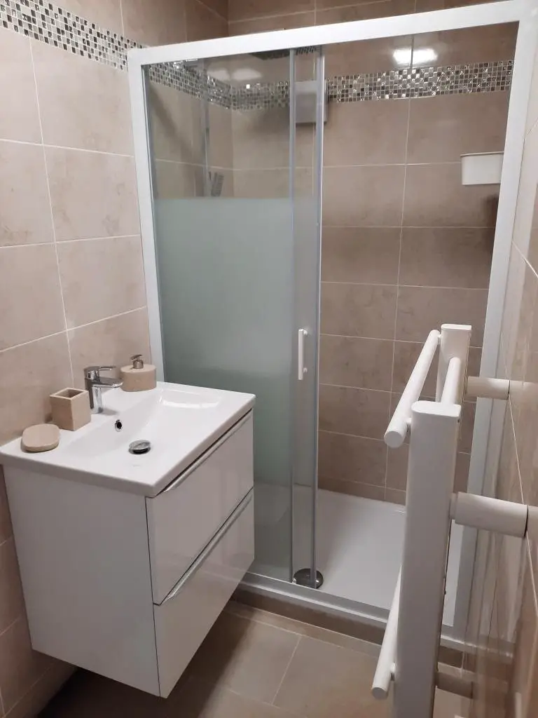 Location appartement meublé 2 pièces 43 m2