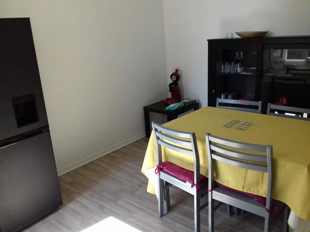 Location appartement meublé 3 pièces 44 m2