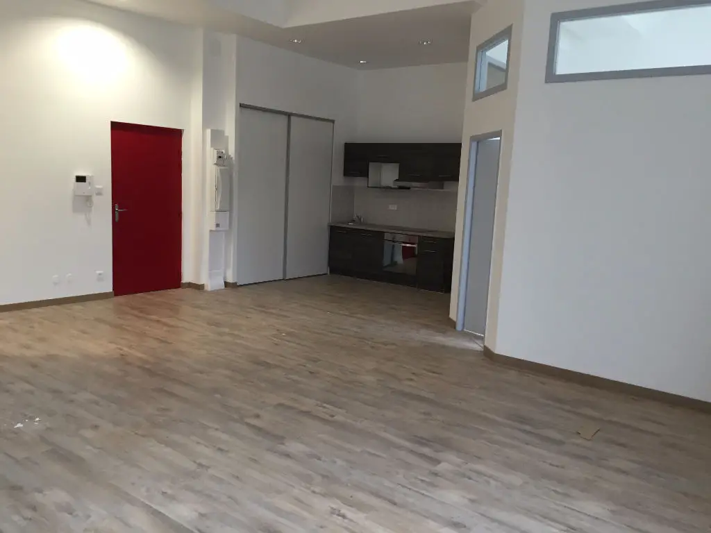 Location appartement meublé 5 pièces 100 m2