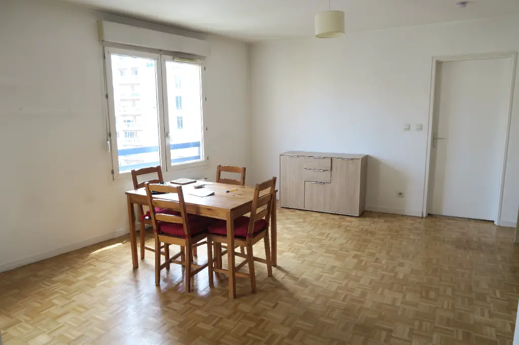 Location appartement meublé 2 pièces 50,97 m2