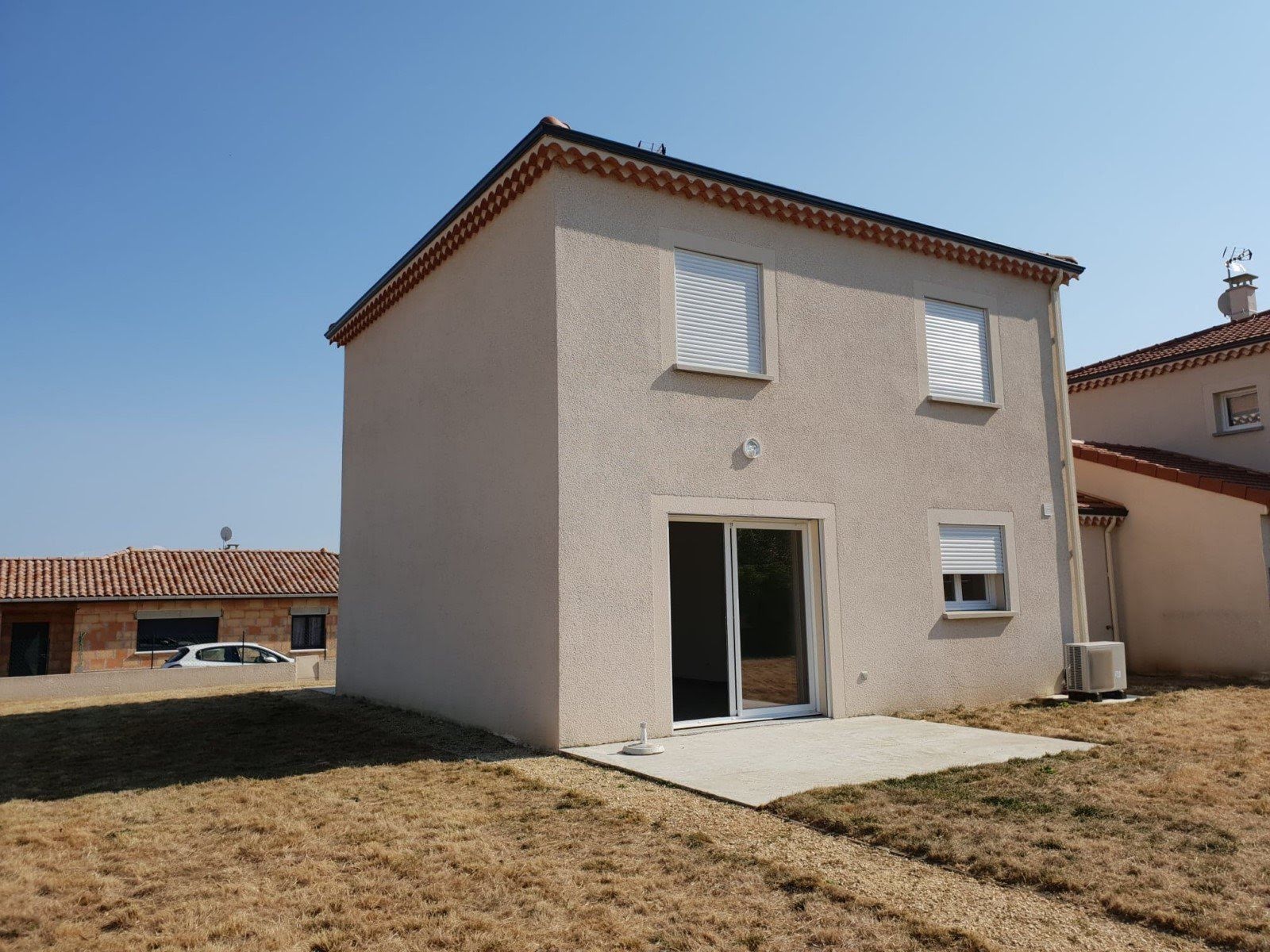 Location villa 4 pièces 96 m2