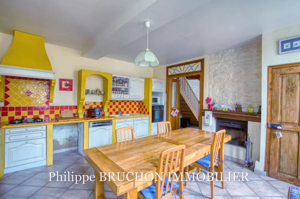 Vente maison 6 pièces 190 m2