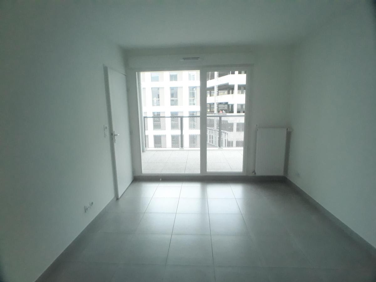 Location appartement 3 pièces 68 m2