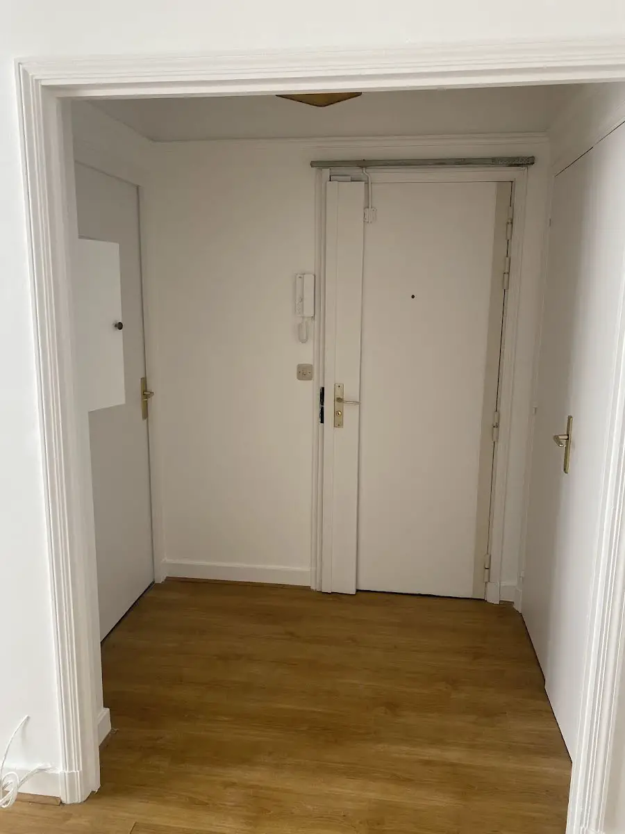 Location appartement 2 pièces 56,01 m2