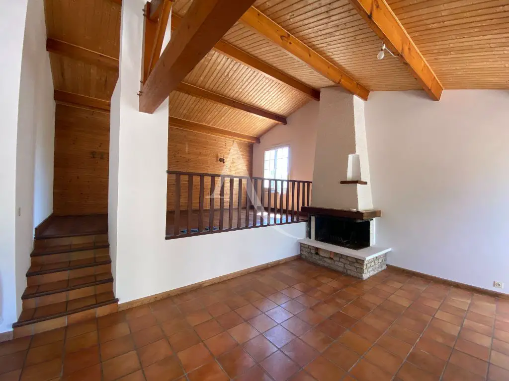 Vente maison 4 pièces 109,23 m2