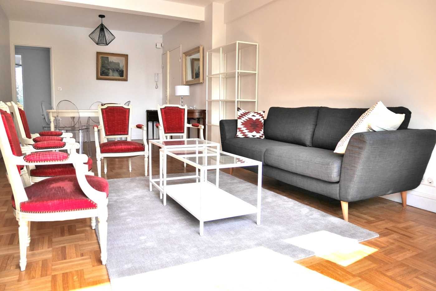 Location appartement meublé 4 pièces 100 m2