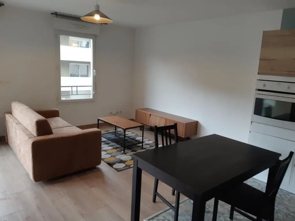 Location appartement meublé 3 pièces 62 m2