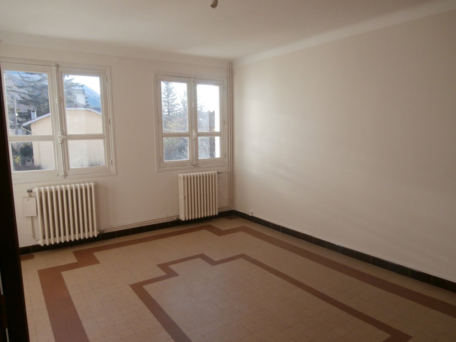 Location appartement 4 pièces 80 m2