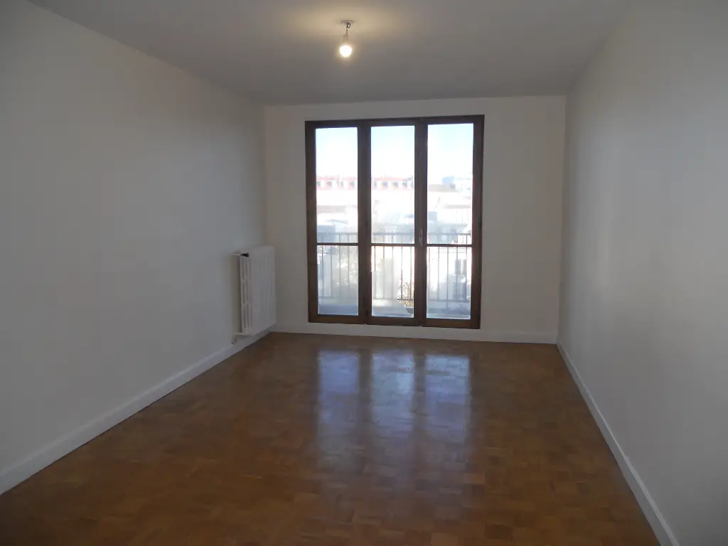 Location appartement 3 pièces 66,4 m2