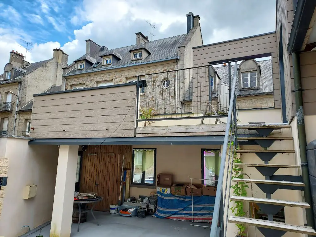 Vente maison 2 pièces 101 m2