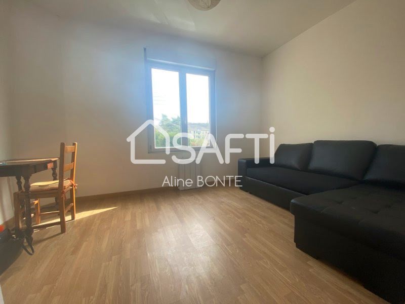 Location studio meublé 22 m2