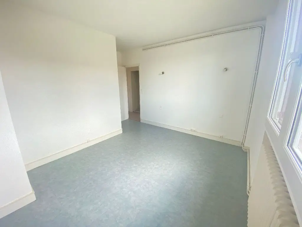 Location appartement 3 pièces 61 m2