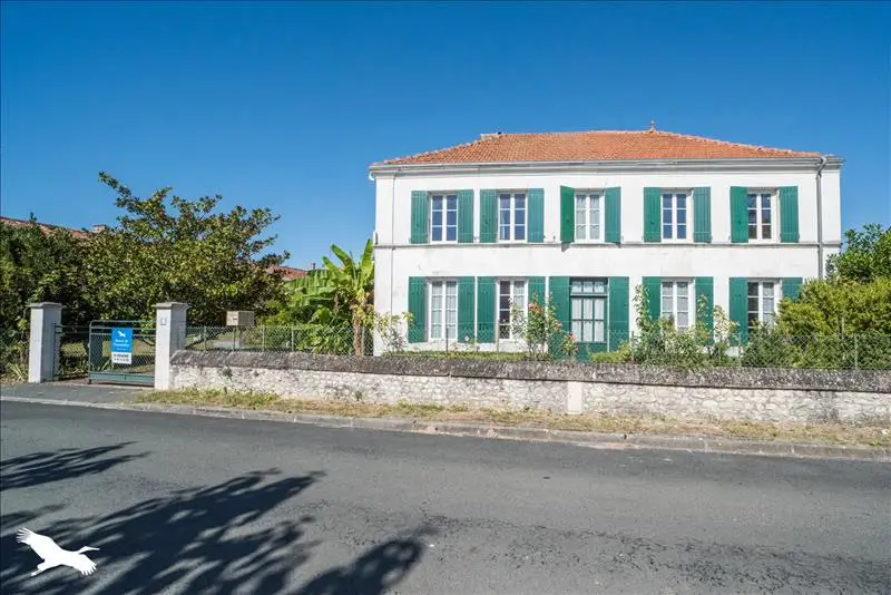 Vente maison 5 pièces 165 m2