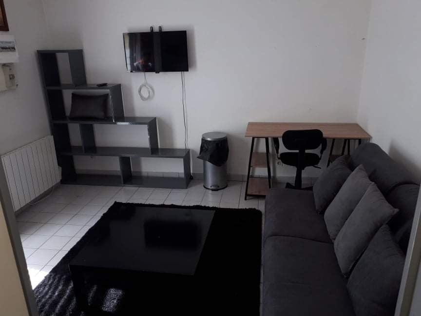 Location studio meublé 18 m2
