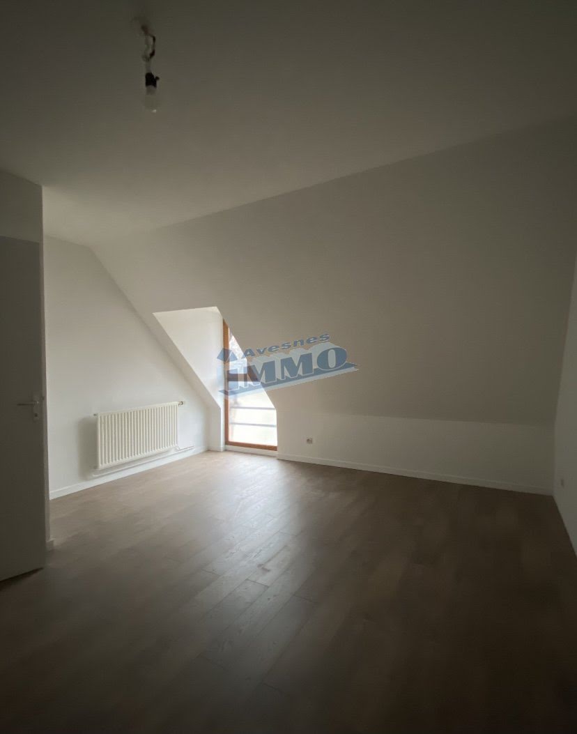 Location appartement 7 pièces 110 m2