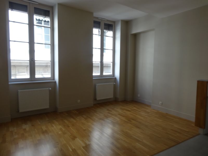 Location appartement 3 pièces 65,25 m2