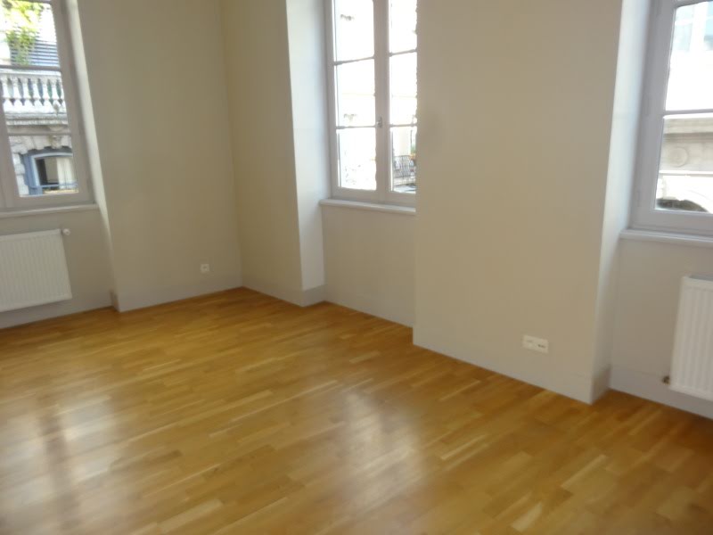 Location appartement 3 pièces 65,25 m2