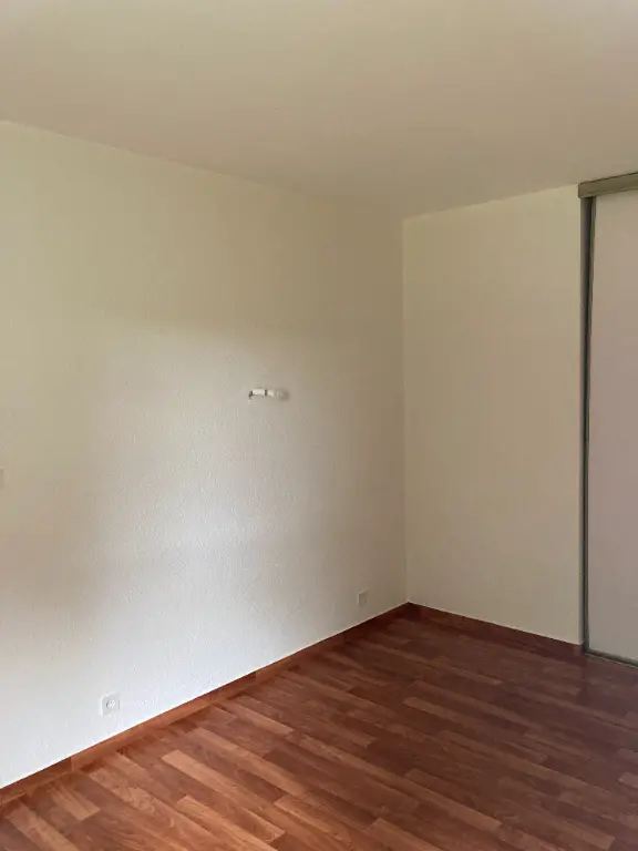 Location appartement 2 pièces 58 m2