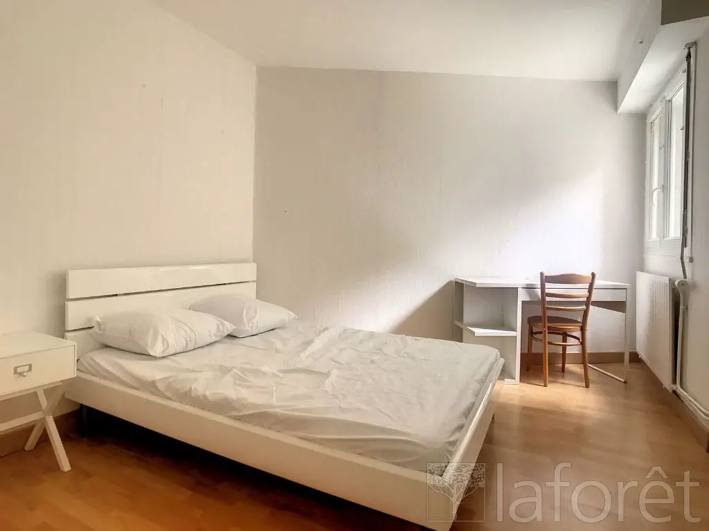 Location appartement meublé 4 pièces 78 m2