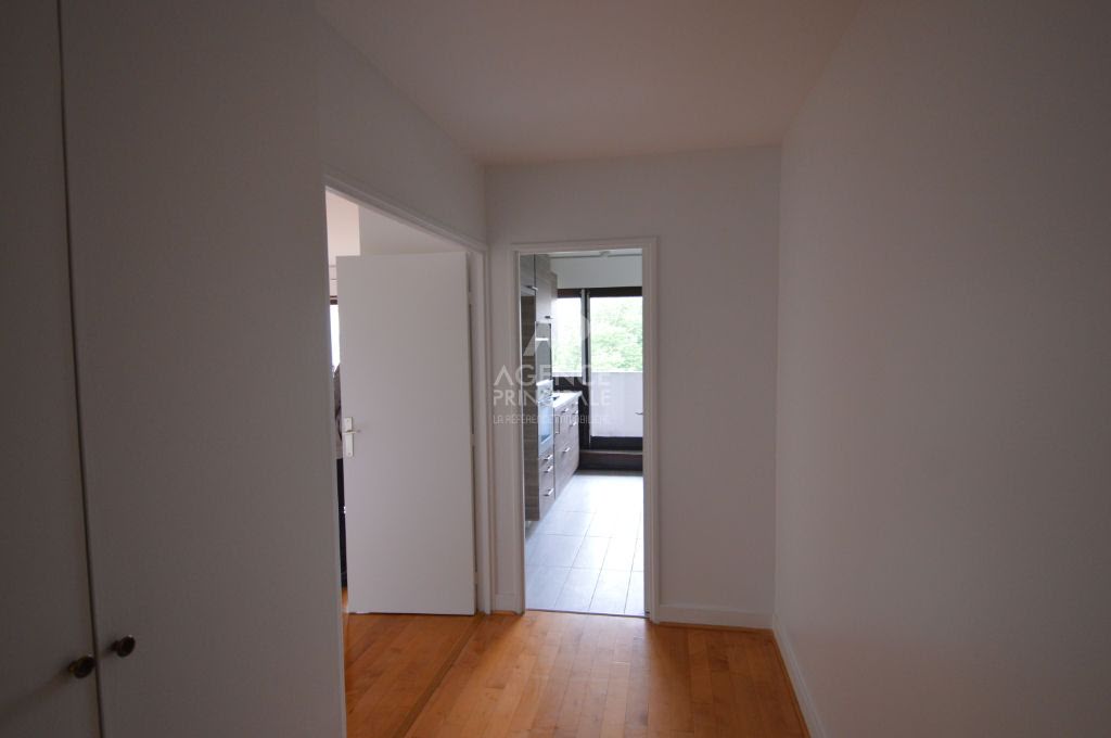 Location appartement 3 pièces 77,13 m2