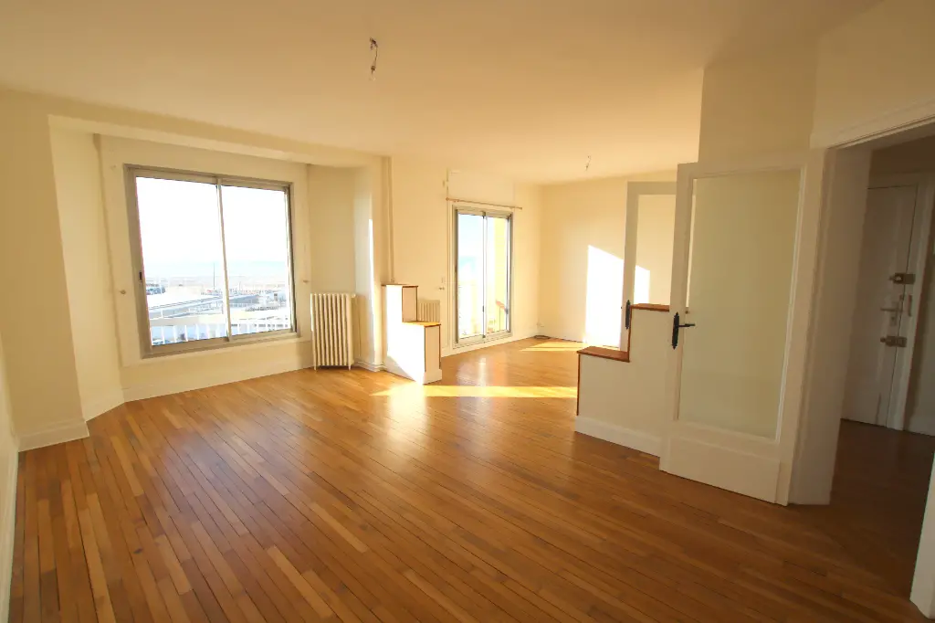 Location appartement 3 pièces 82,26 m2