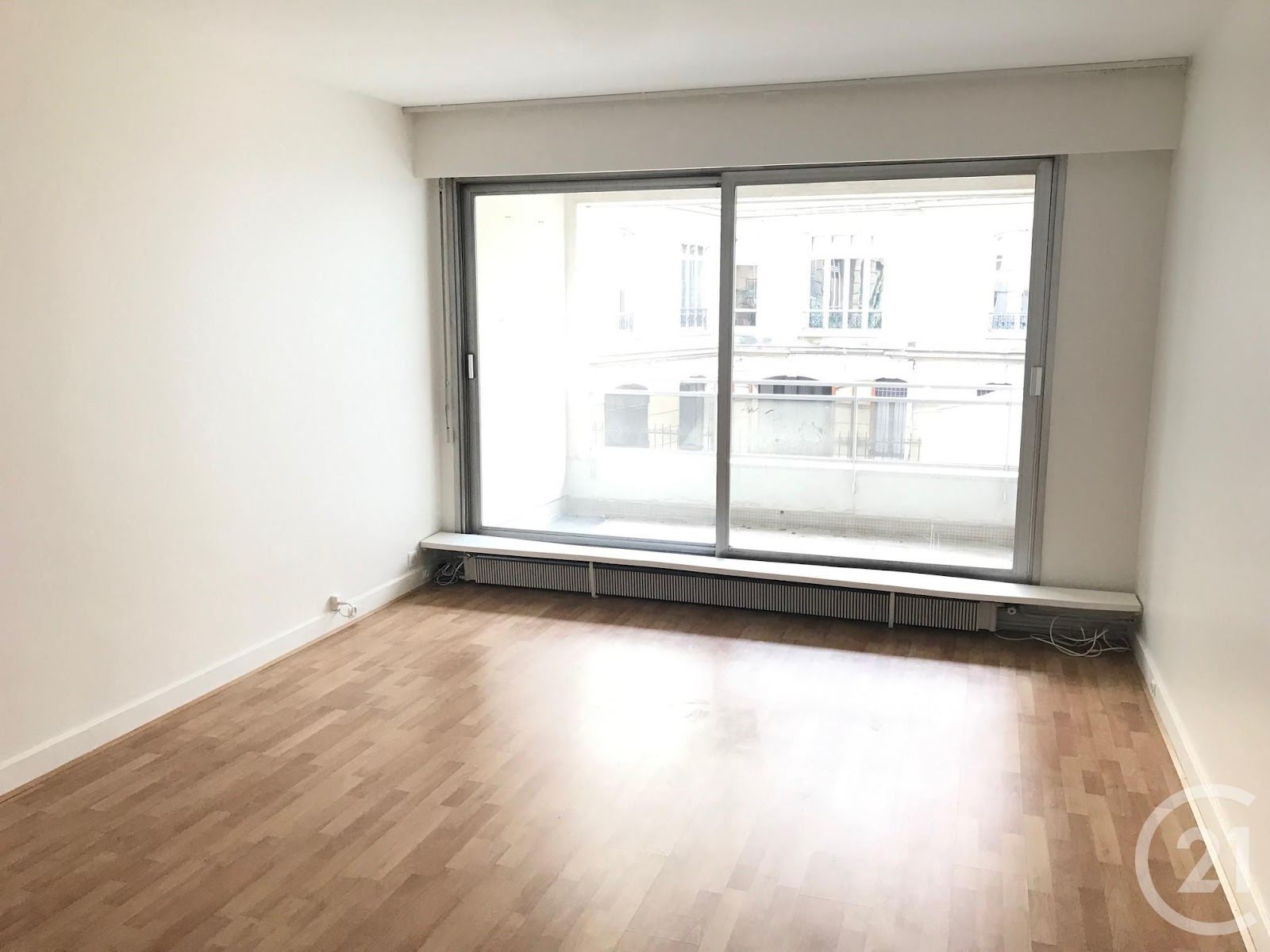 Location appartement 2 pièces 64 m2