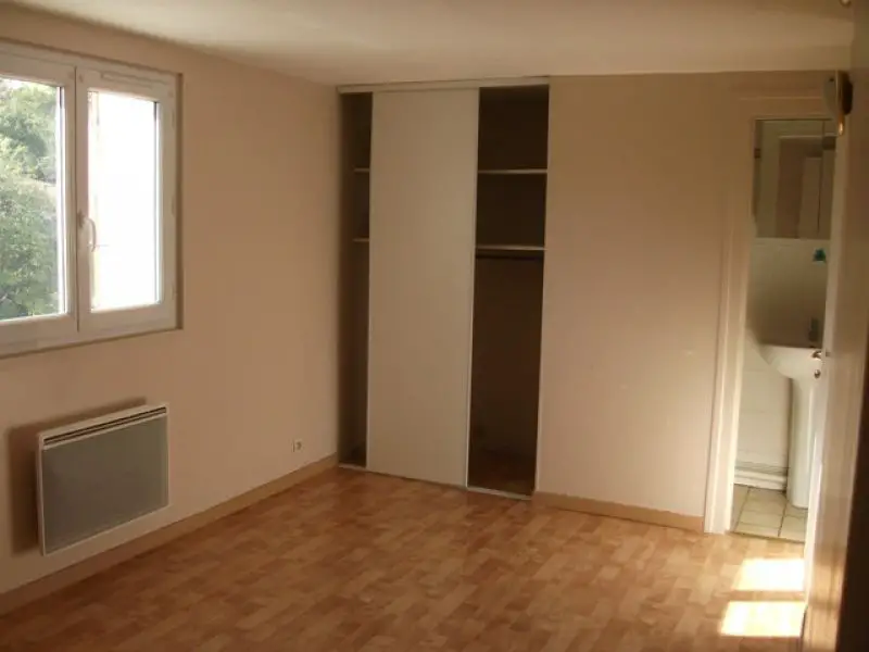 Location appartement 3 pièces 57,04 m2