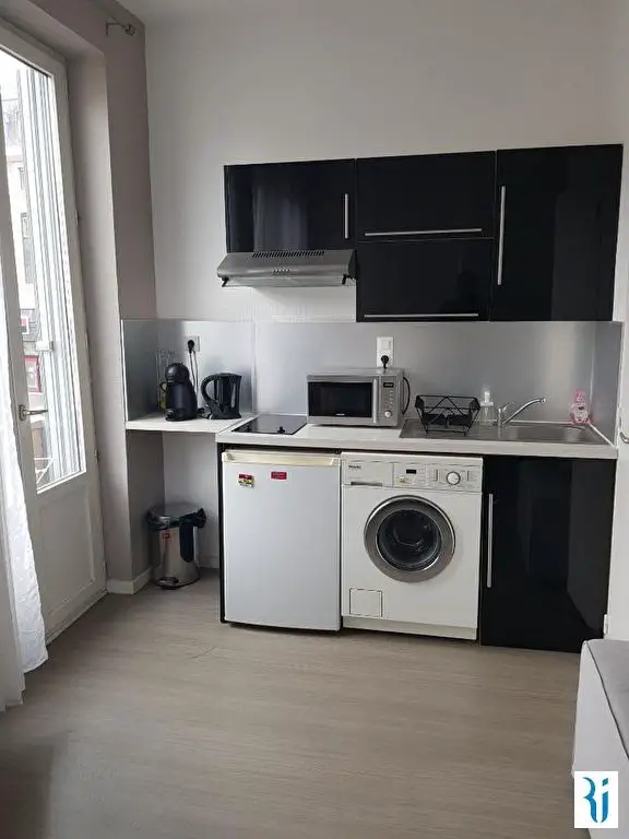 Location appartement 2 pièces 27 m2