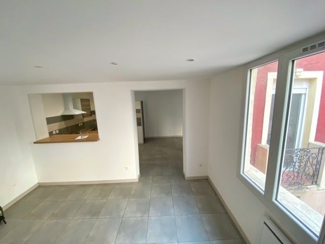 Location appartement 3 pièces 90 m2