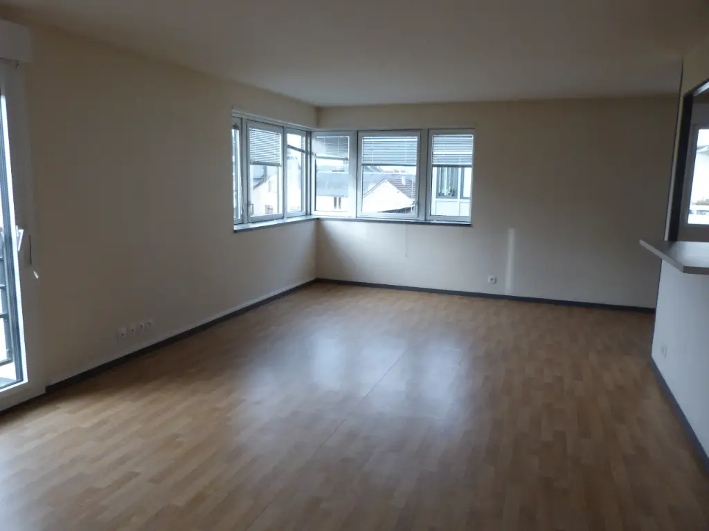 Location appartement 3 pièces 75,35 m2