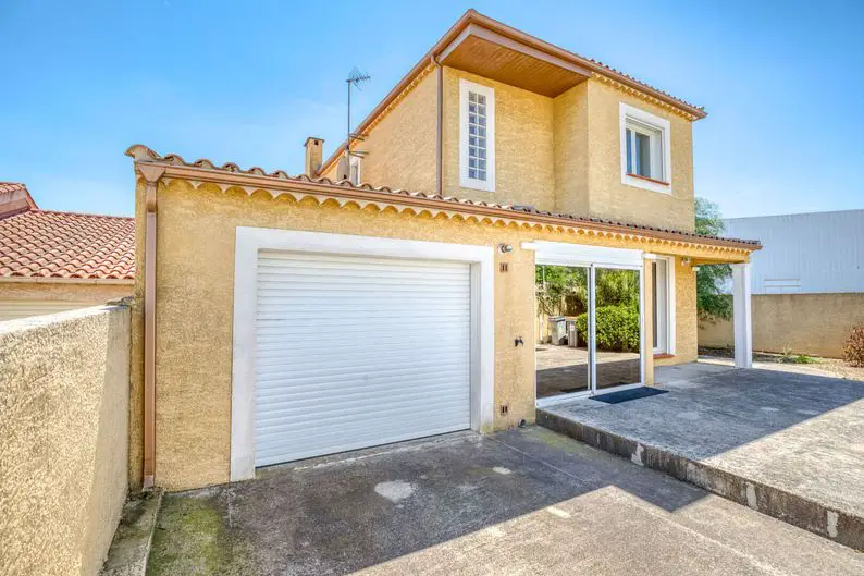 Vente maison 6 pièces 140 m2