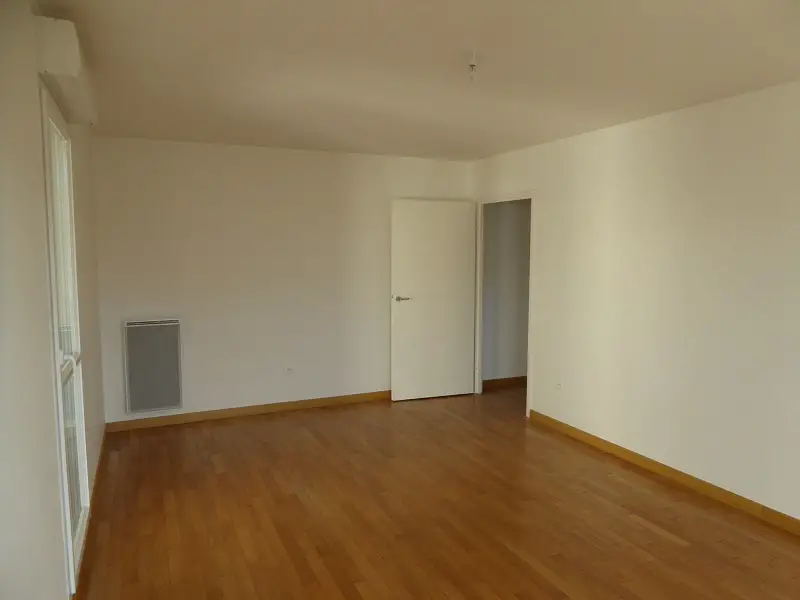 Location appartement 3 pièces 65,21 m2