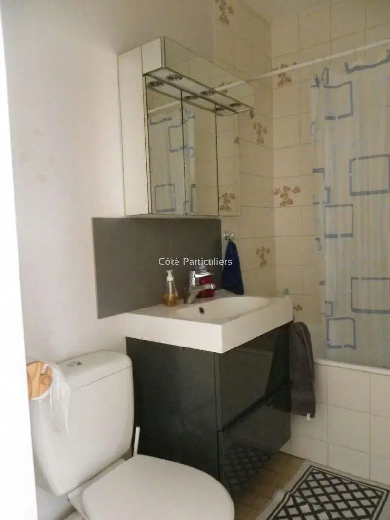 Location appartement meublé 2 pièces 34 m2